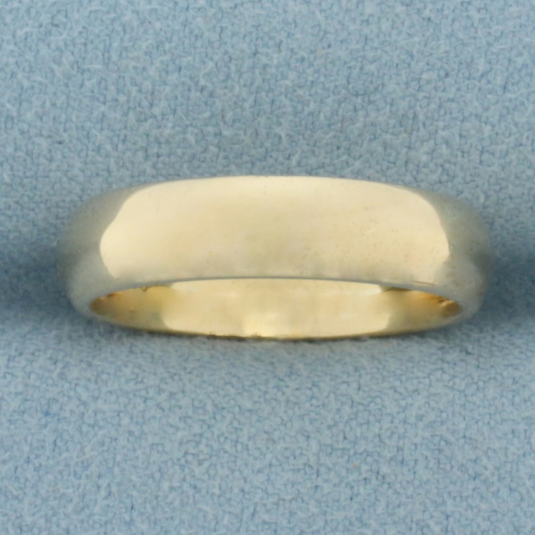 Half Dome High Polish Wedding Band Ring in 14k Yellow Gold: In 14k Yellow Gold. 5.1mm wide. Size 8 1/2. 7.0g.