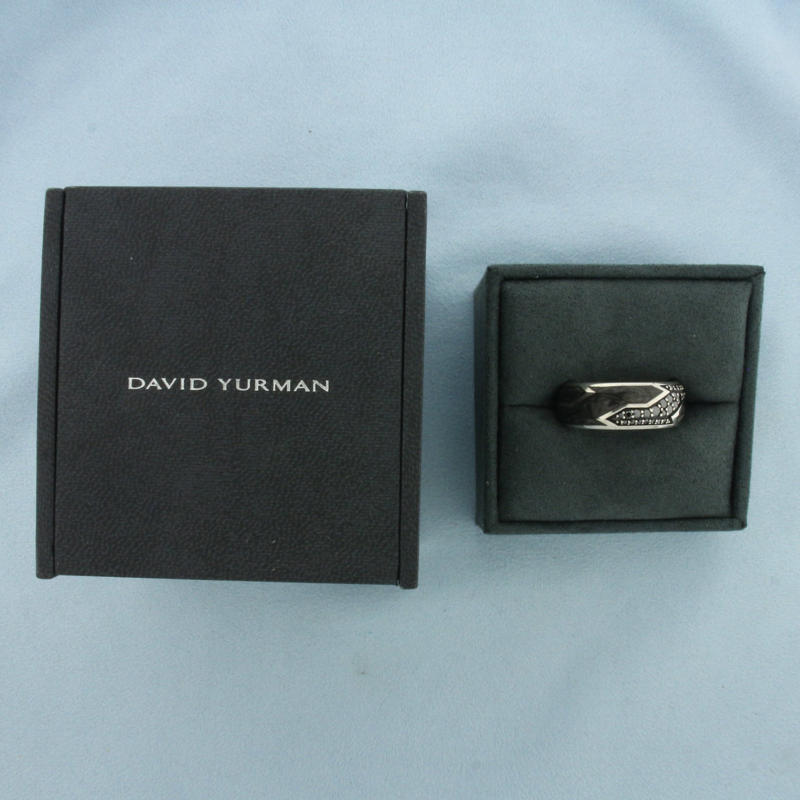 David Yurman Mens Streamline Black Diamond Ring in Sterling Silver and Forged Carbon: In .925 Sterling Silver and Forged Carbon. Contains high quality pave black diamonds, 1/2ct TW. 9.5mm wide. Included original box. Size 11.5.