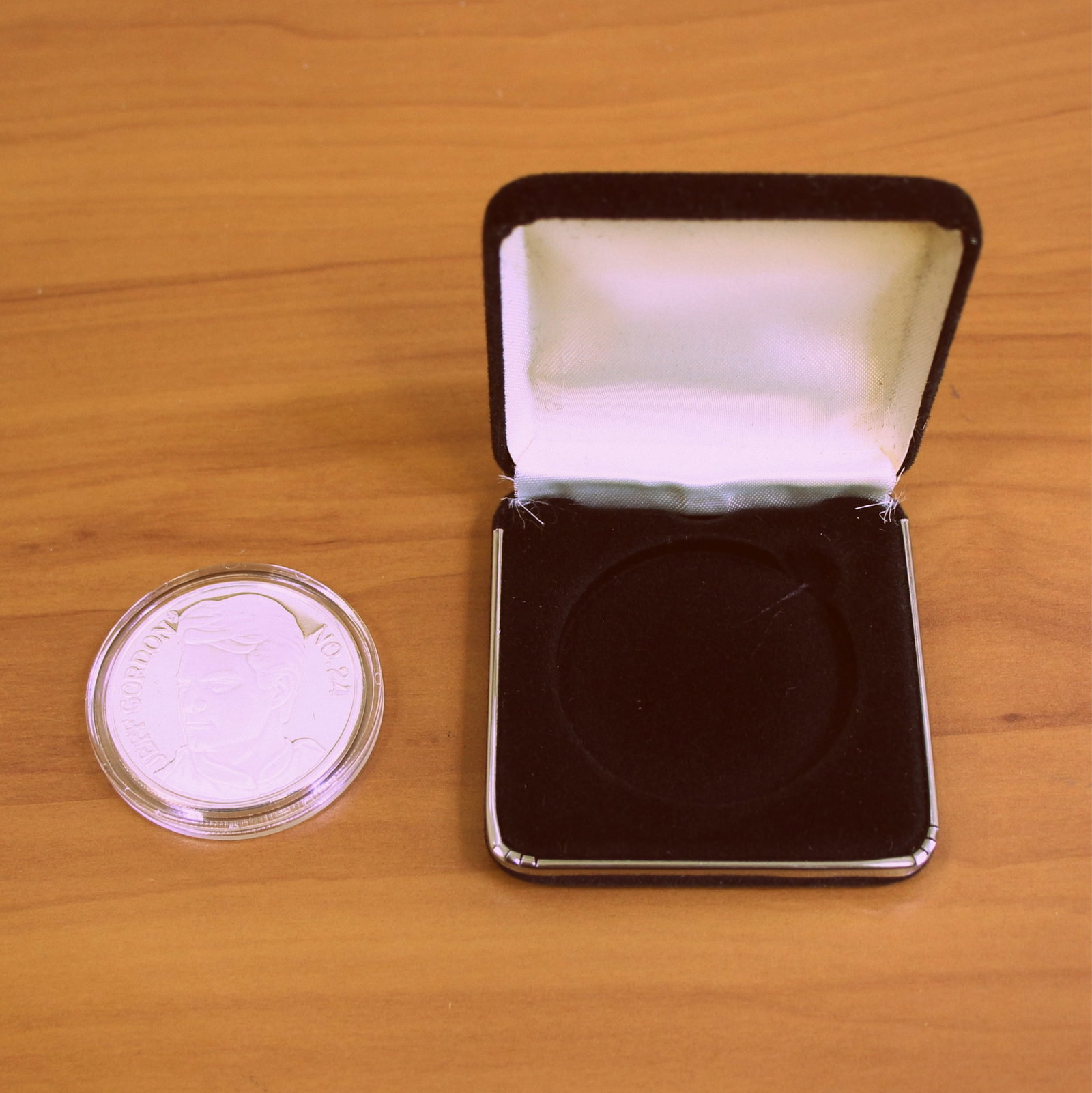 Limited Edition Jeff Gordon NASCAR 1oz Silver Coin (1 of 3)