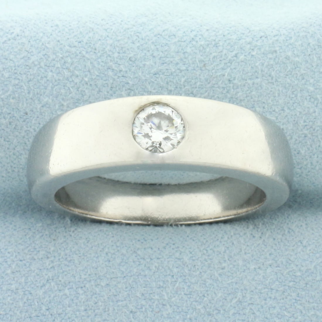 Mens Pipe Cut Solitaire Diamond Wedding Ring in Palladium