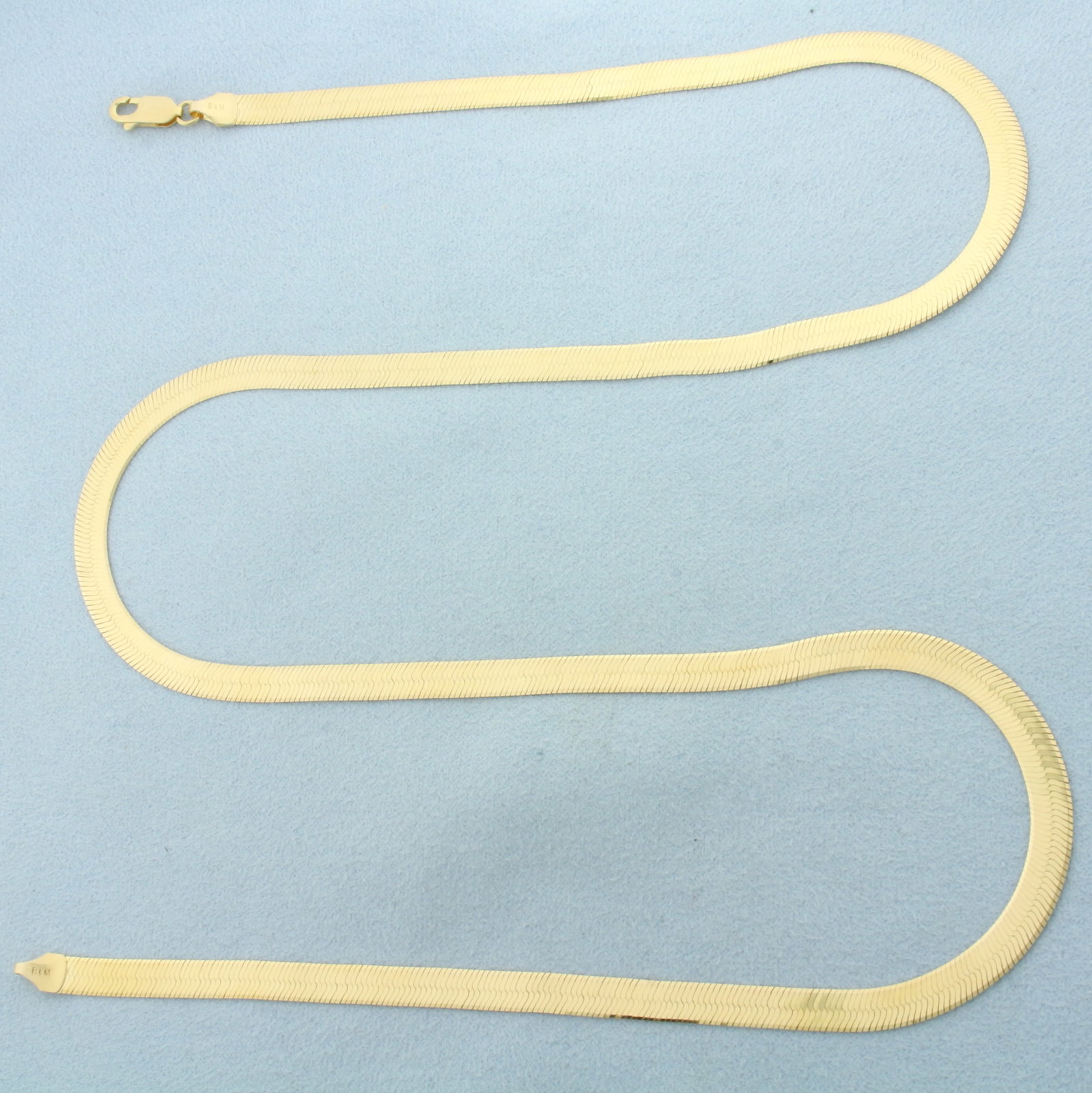 Italian 24 Inch Reversable Herringbone Link Necklace in 14k Yellow Gold