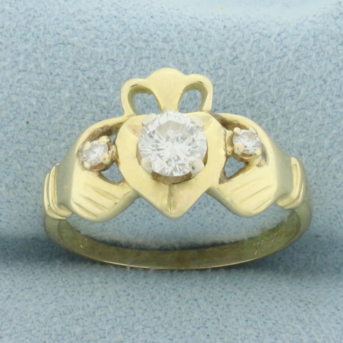 Irish Claddagh Diamond Ring in 14k Yellow Gold