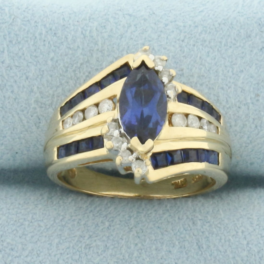 Vintage Sapphire and Diamond Ring in 14k Yellow Gold