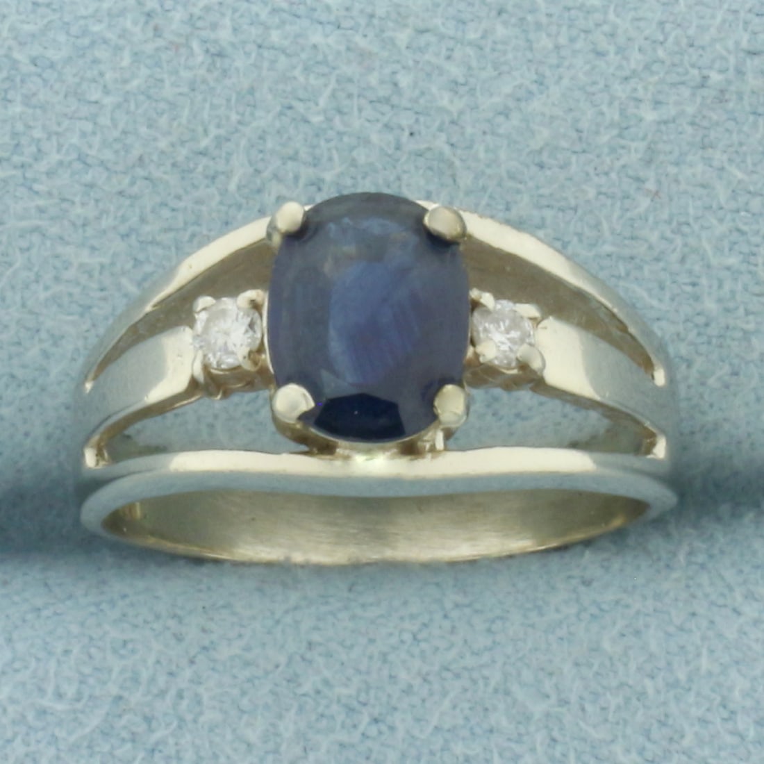 Sapphire and Diamond Ring in 14k Yellow Gold
