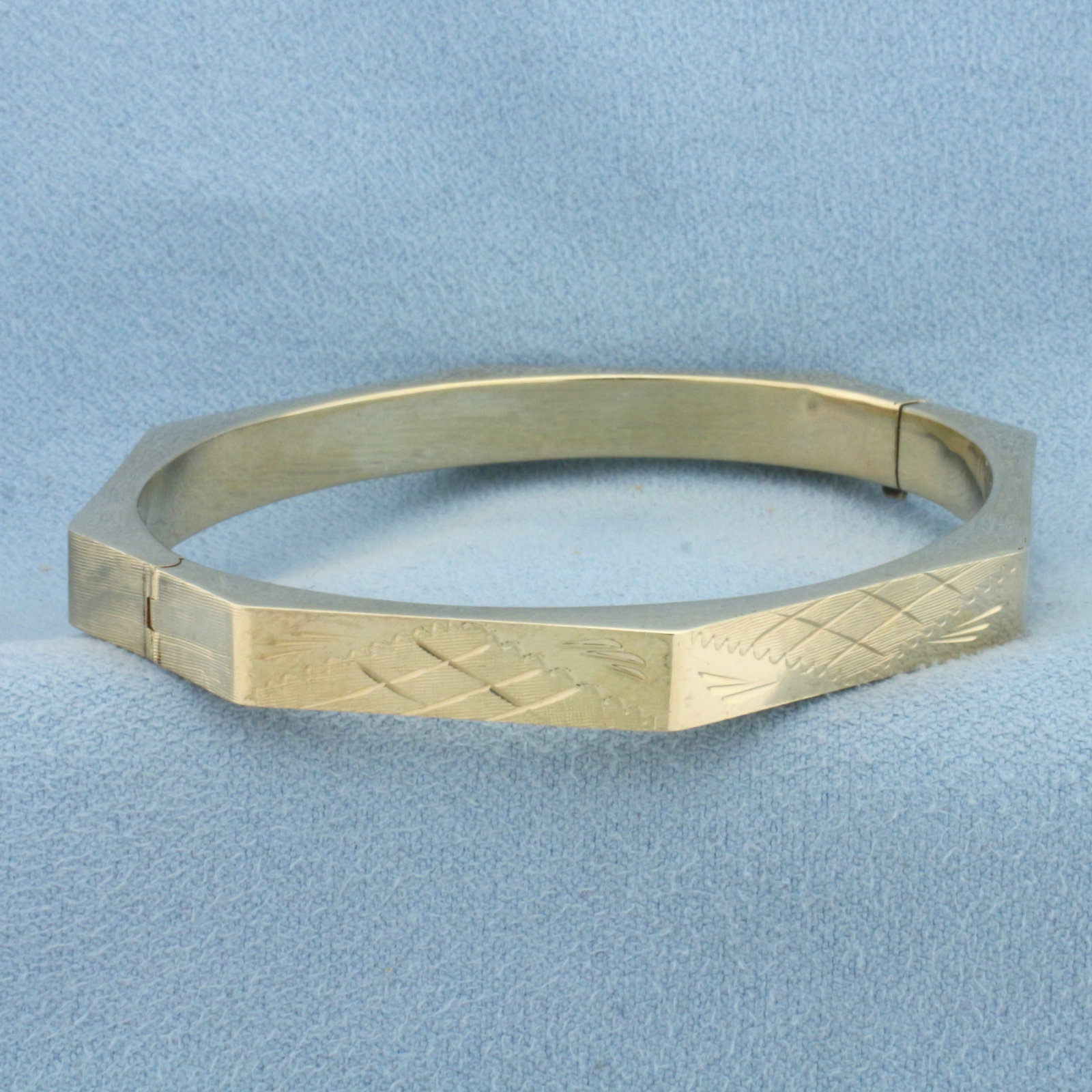 Geometric Bangle Bracelet in 14k Yellow Gold