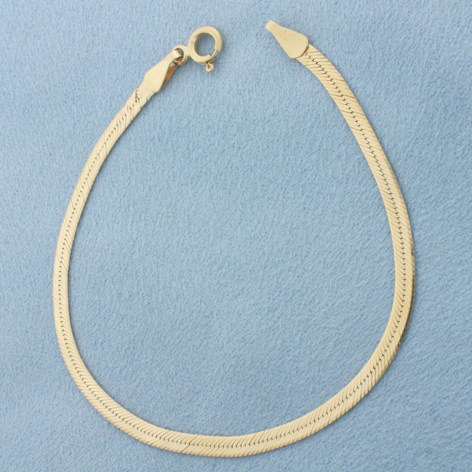 Italian Herringbone Bracelet in 14k Yellow Gold