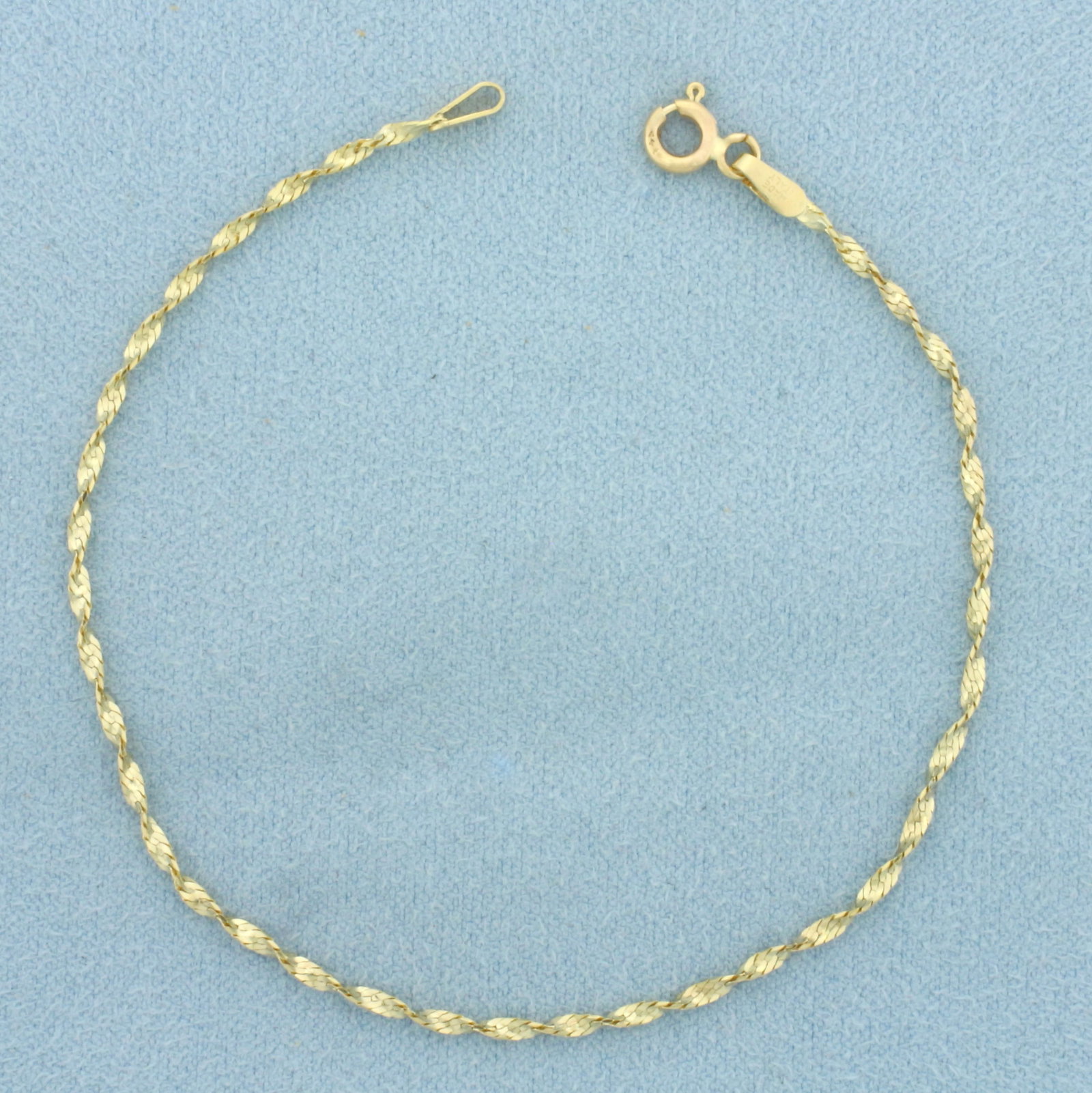 Italian Twisting Herringbone Link Bracelet in 14k Yellow Gold