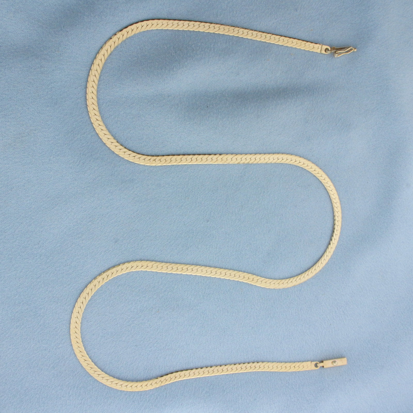 18 Inch Italian Herringbone Link Necklace in 14k Yellow Gold
