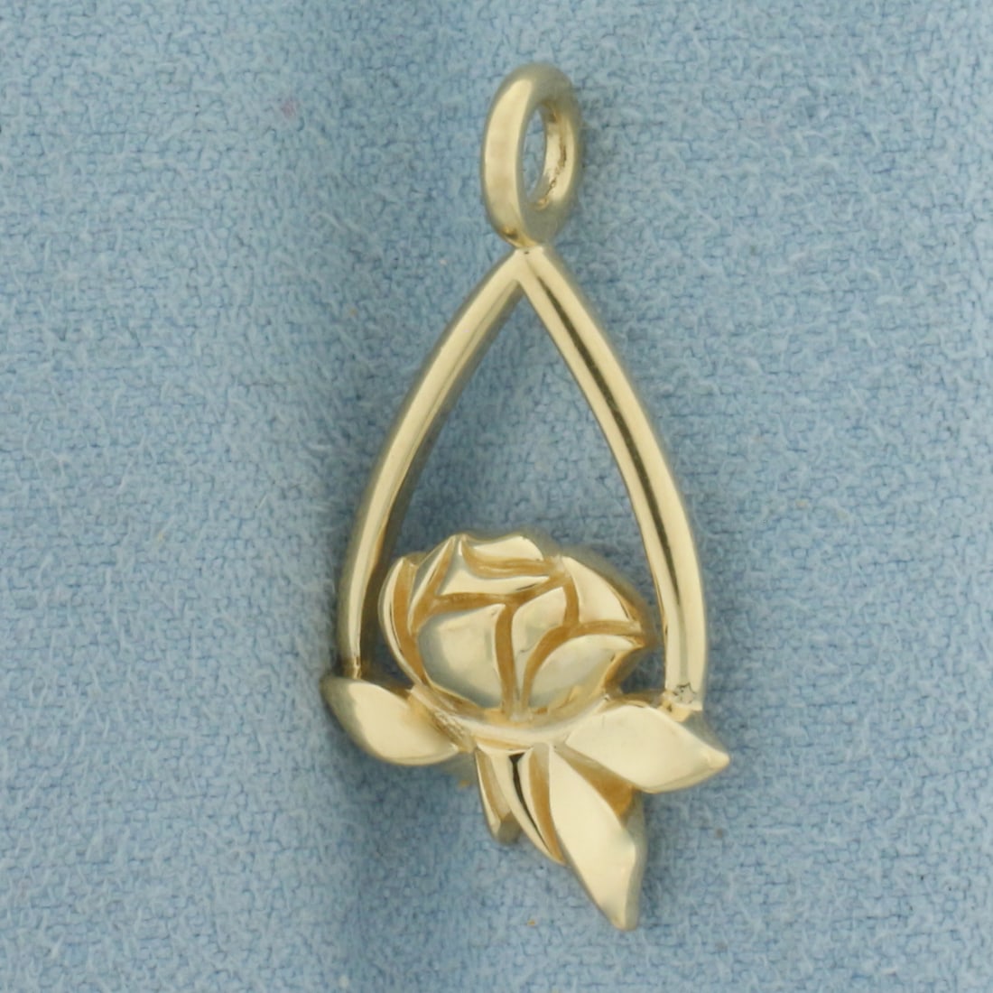 Rose Flower Pendant in 14k Yellow Gold