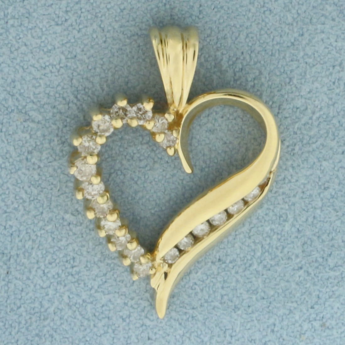 Diamond Heart Pendant in 14k Yellow Gold
