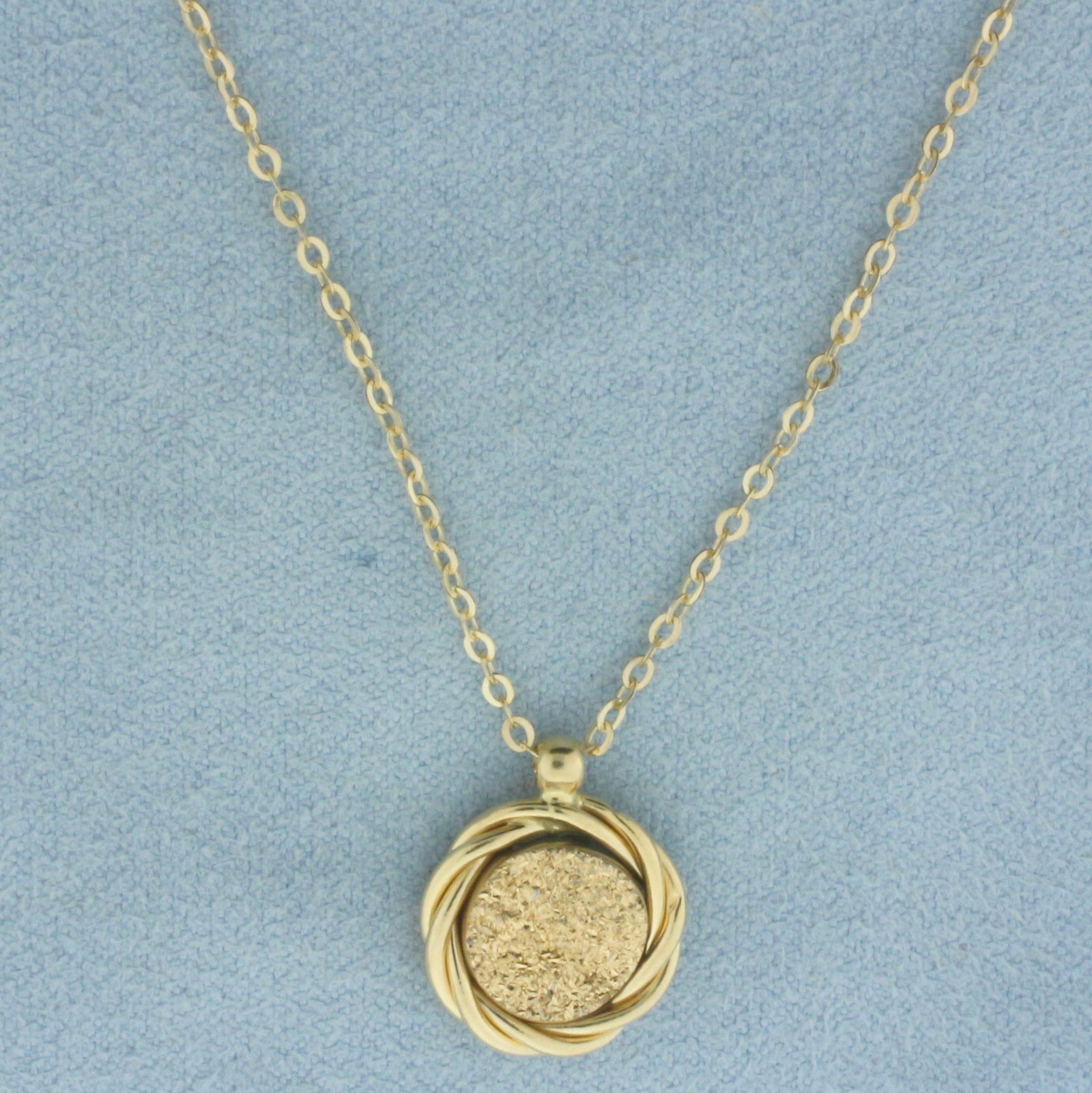 Italian Druzy Sparkle Pendant Cable Link Necklace in 14k Yellow Gold: In 14k Yellow Gold. Cable link chain is 18 inches long, 1.5mm wide chain. Pendant is 5/8 inch by 1/2 inch. Italian made. Spring clasp. 1.5g.