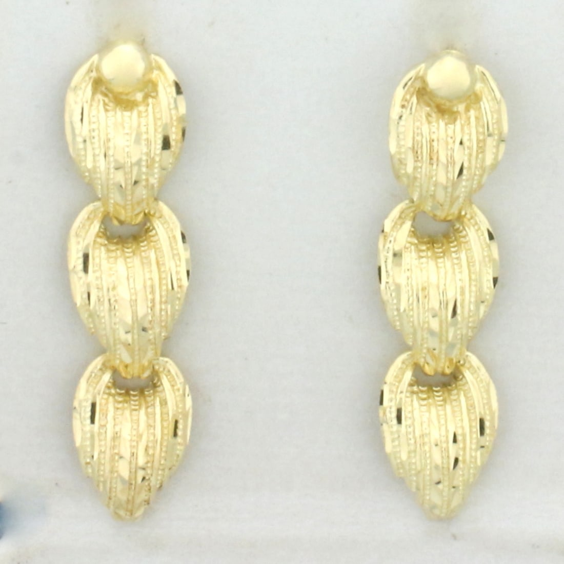 Diamond Cut Dangle Earrings in 14k Yellow Gold
