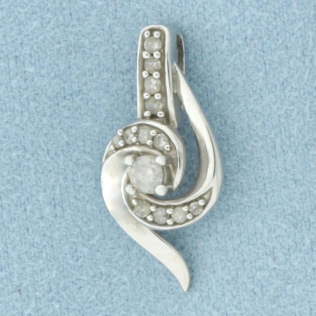 Diamond Pendant in 10k White Gold
