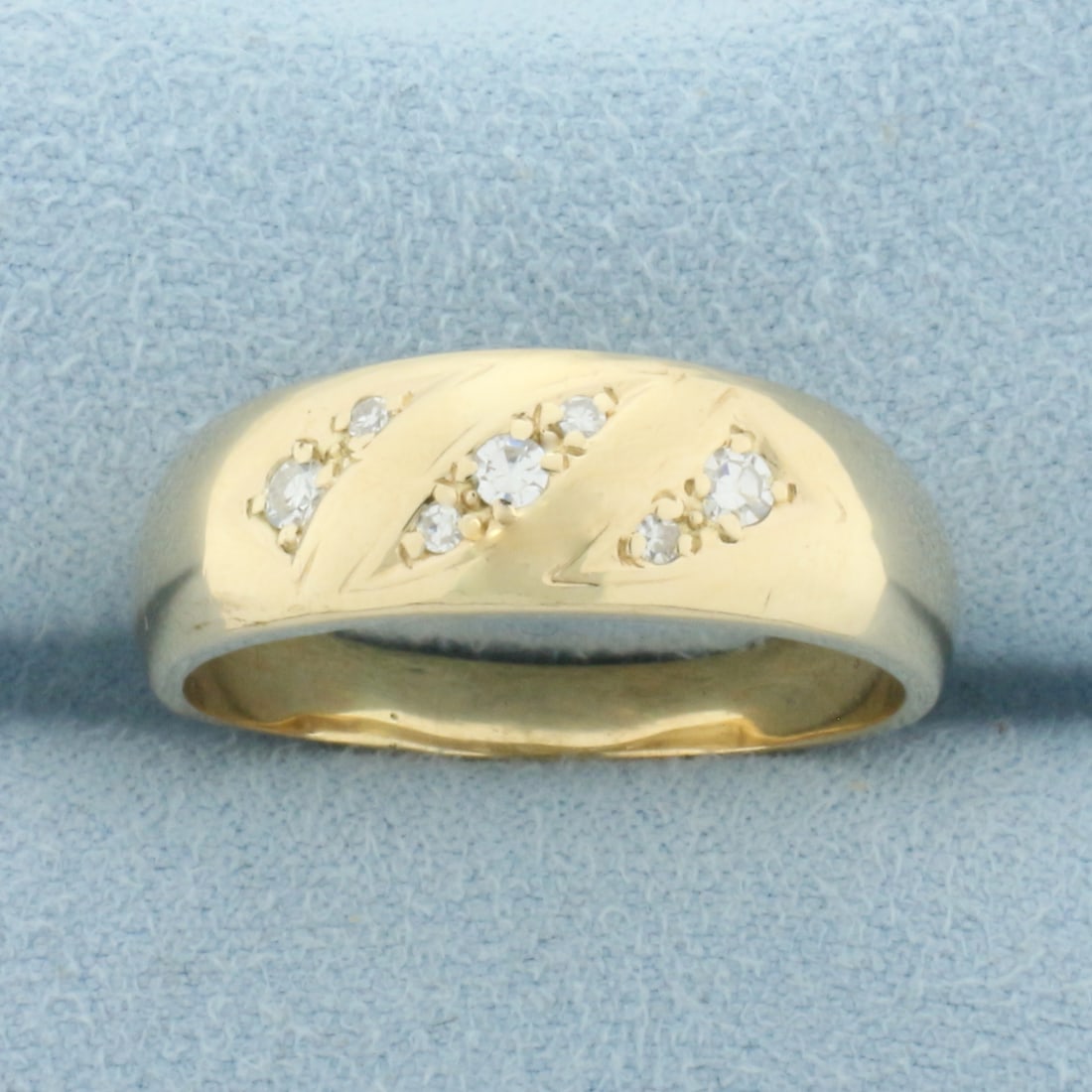 Diamond Band Ring in 14k Yellow Gold