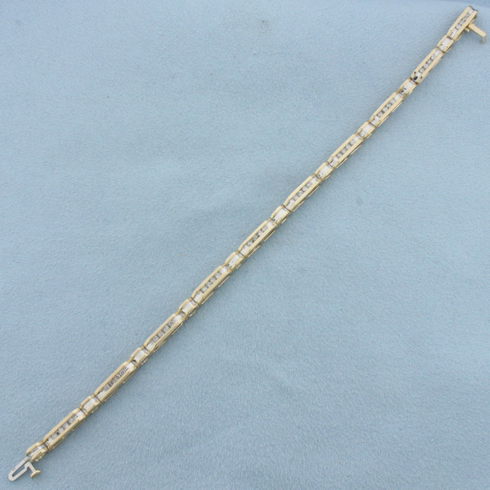 Diamond Tennis Bracelet in 10k Yellow Gold