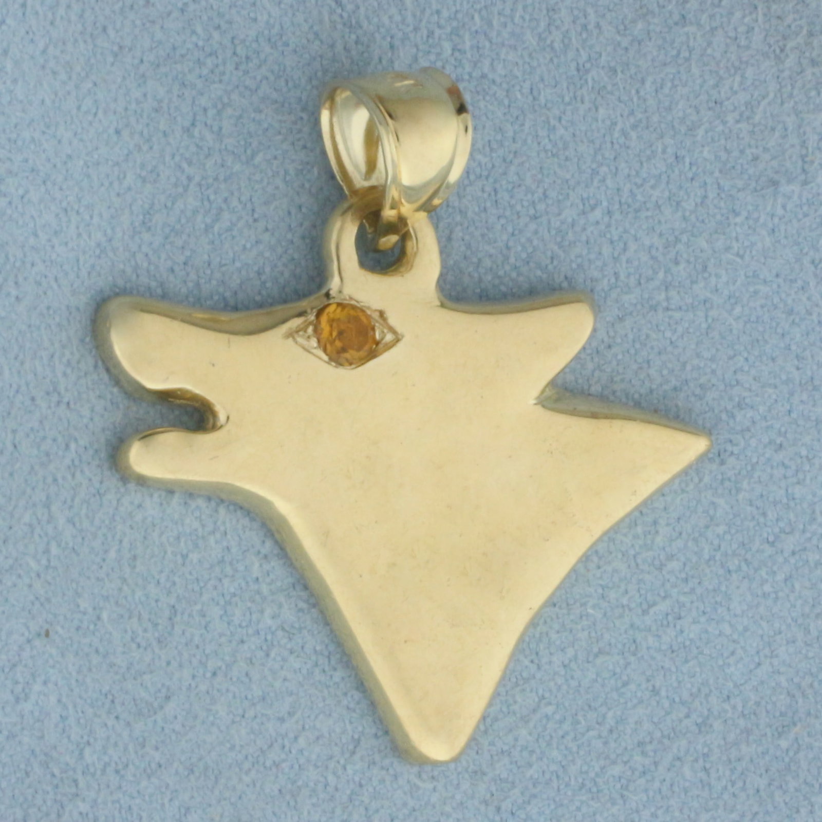 Wolf Pendant in 14k Yellow Gold