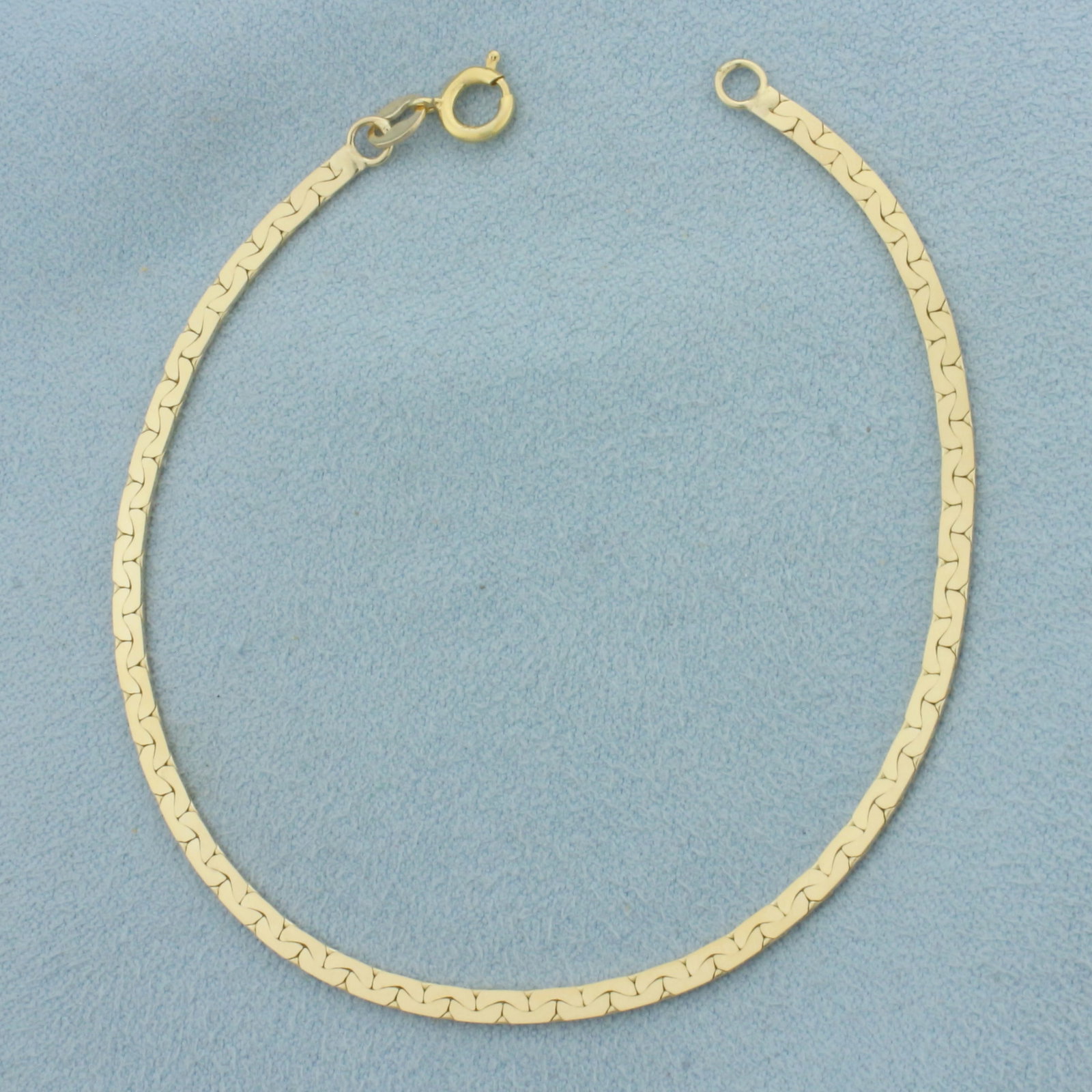 C Link Bracelet in 14k Yellow Gold