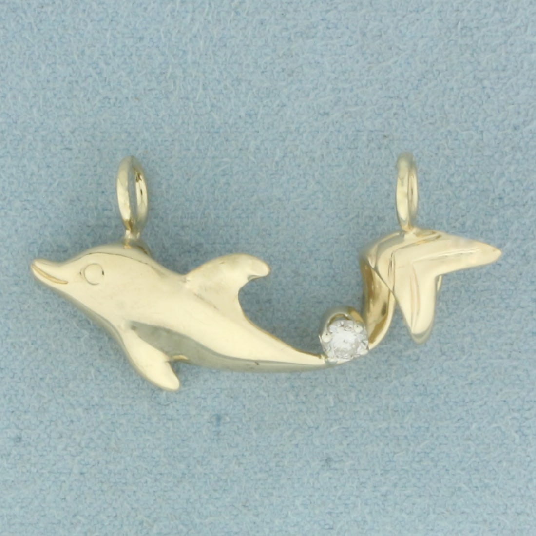 Diamond Dolphin Pendant in 14k Yellow Gold