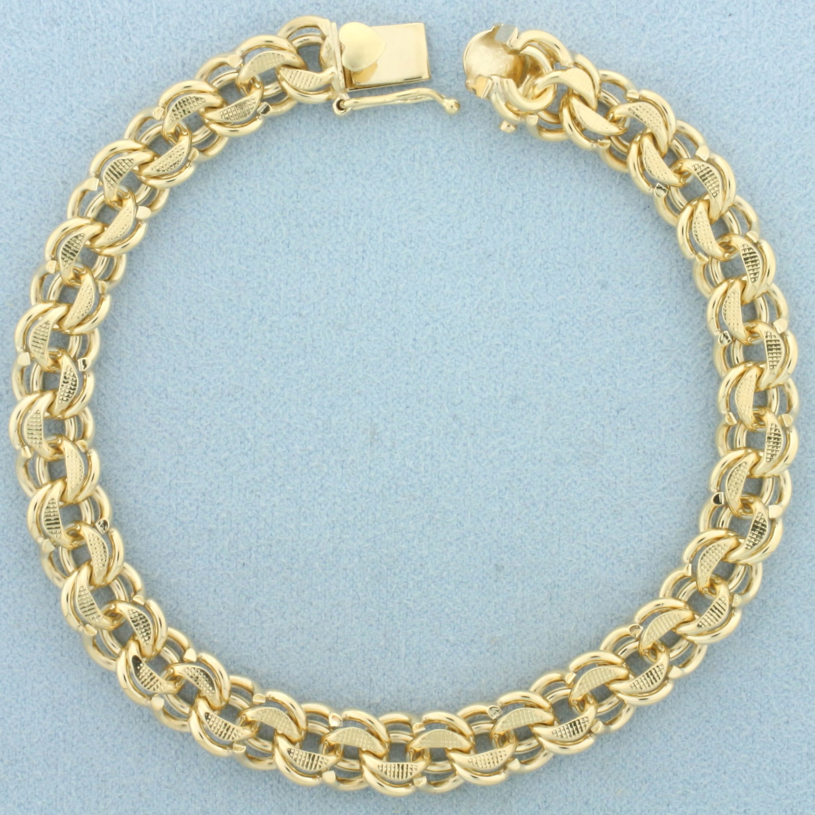 Chino Link Bracelet in 14k Yellow Gold