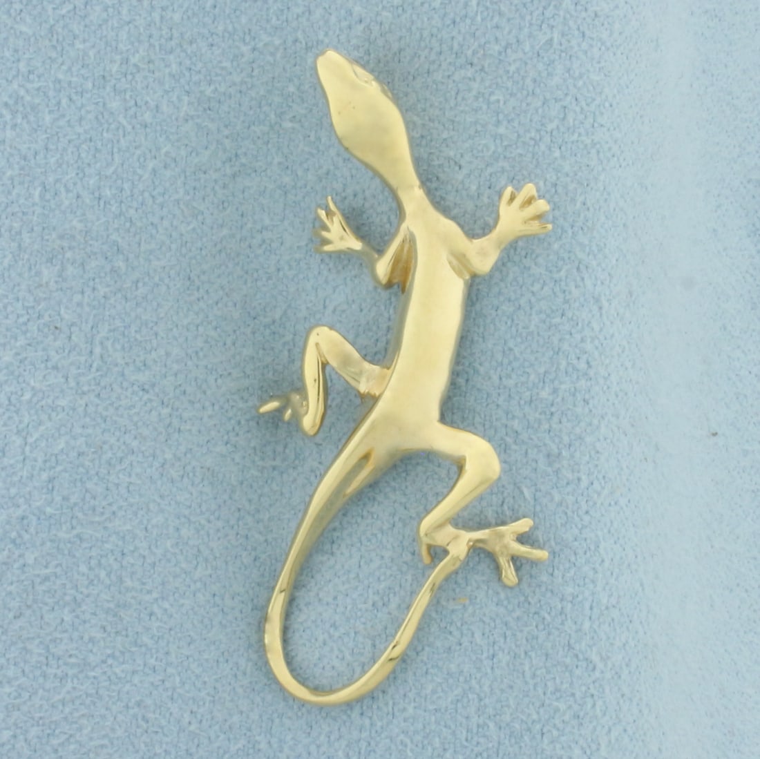 Gecko Pendant in 14k Yellow Gold