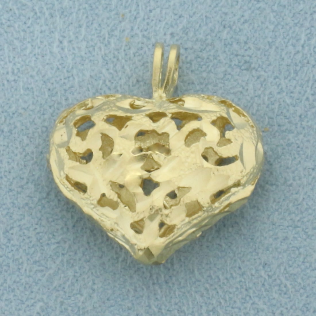 Filigree 3D Heart Pendant in 14k Yellow Gold