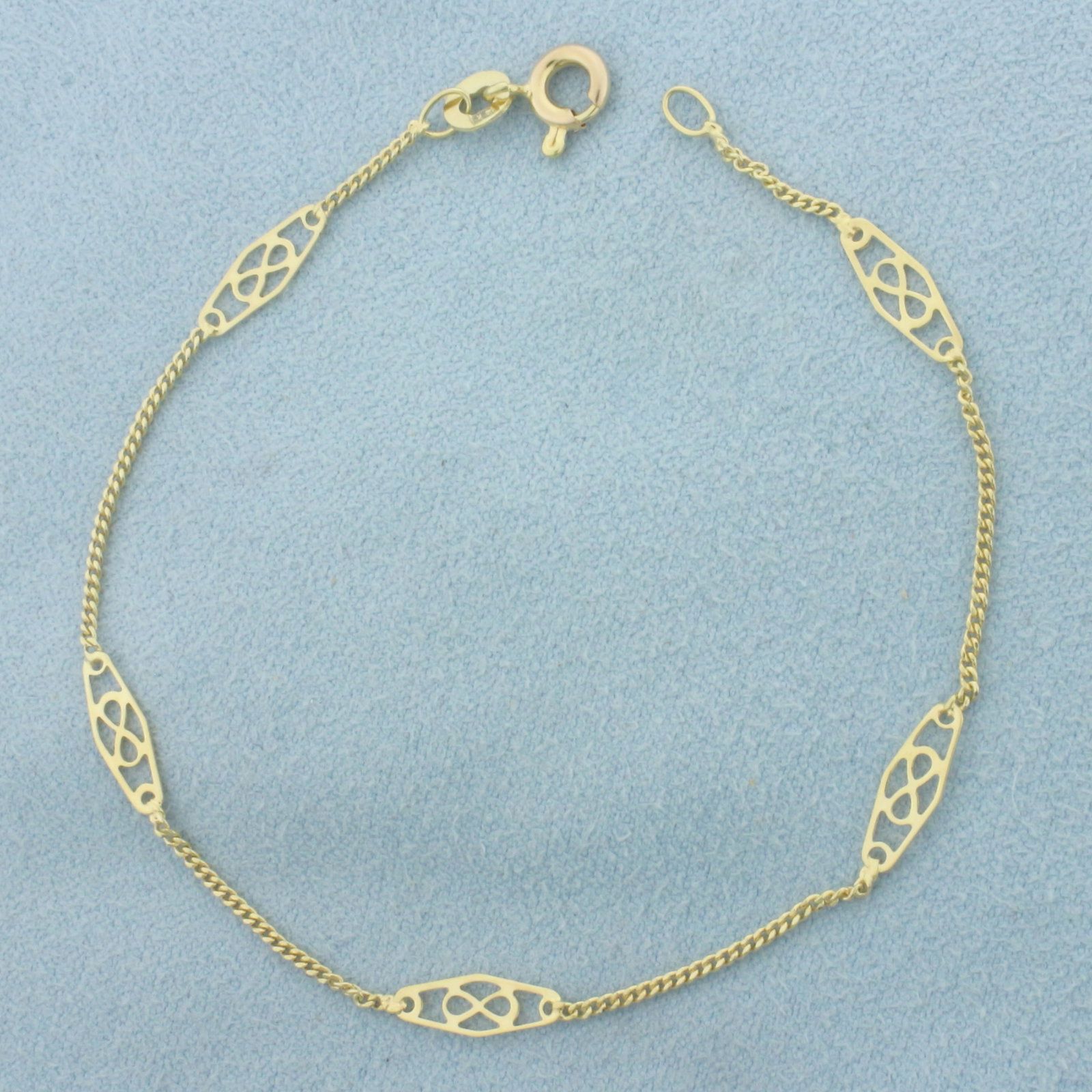 Infinity Station Link Bracelet in 14k Yellow Gold