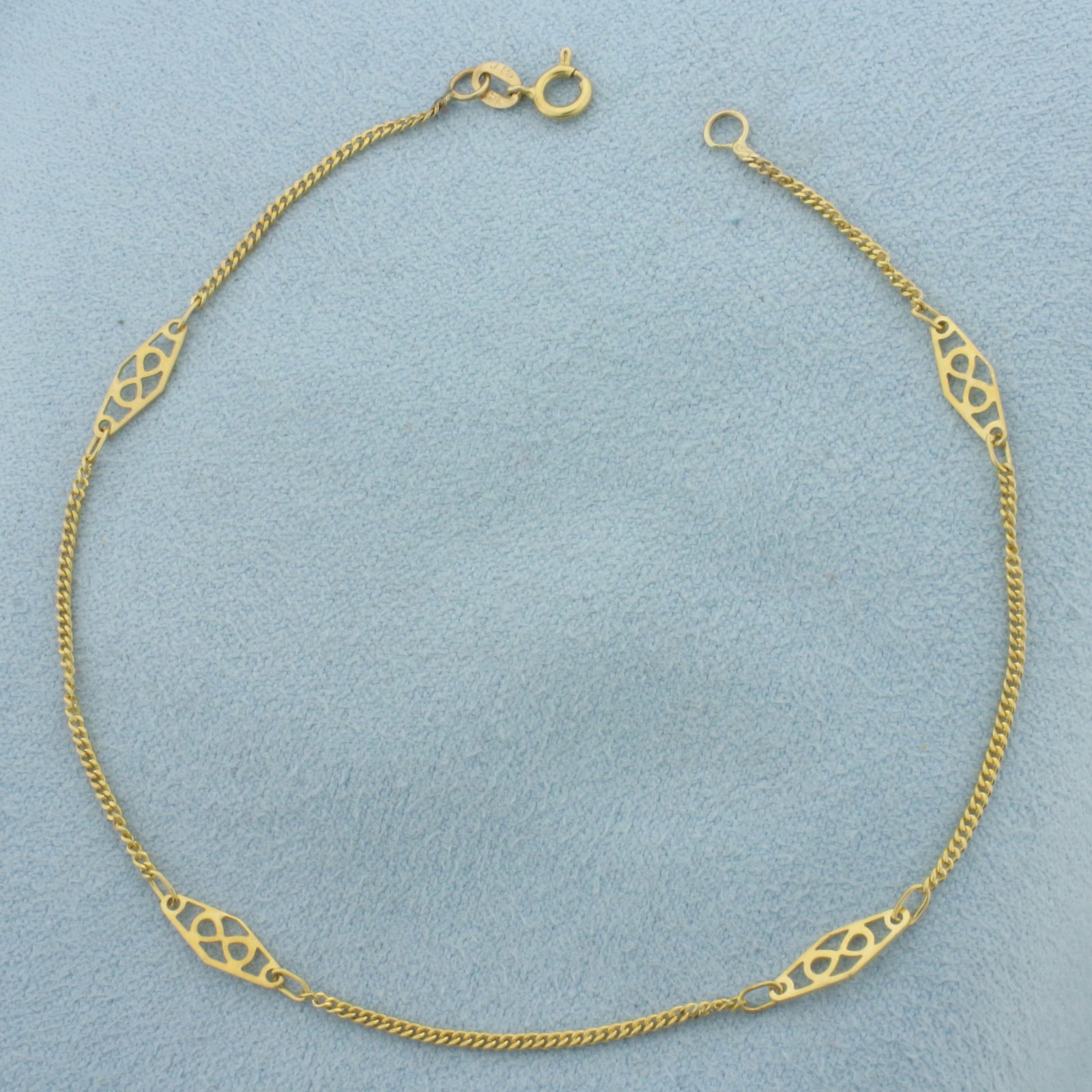 Infinity Bracelet in 14k Yellow Gold