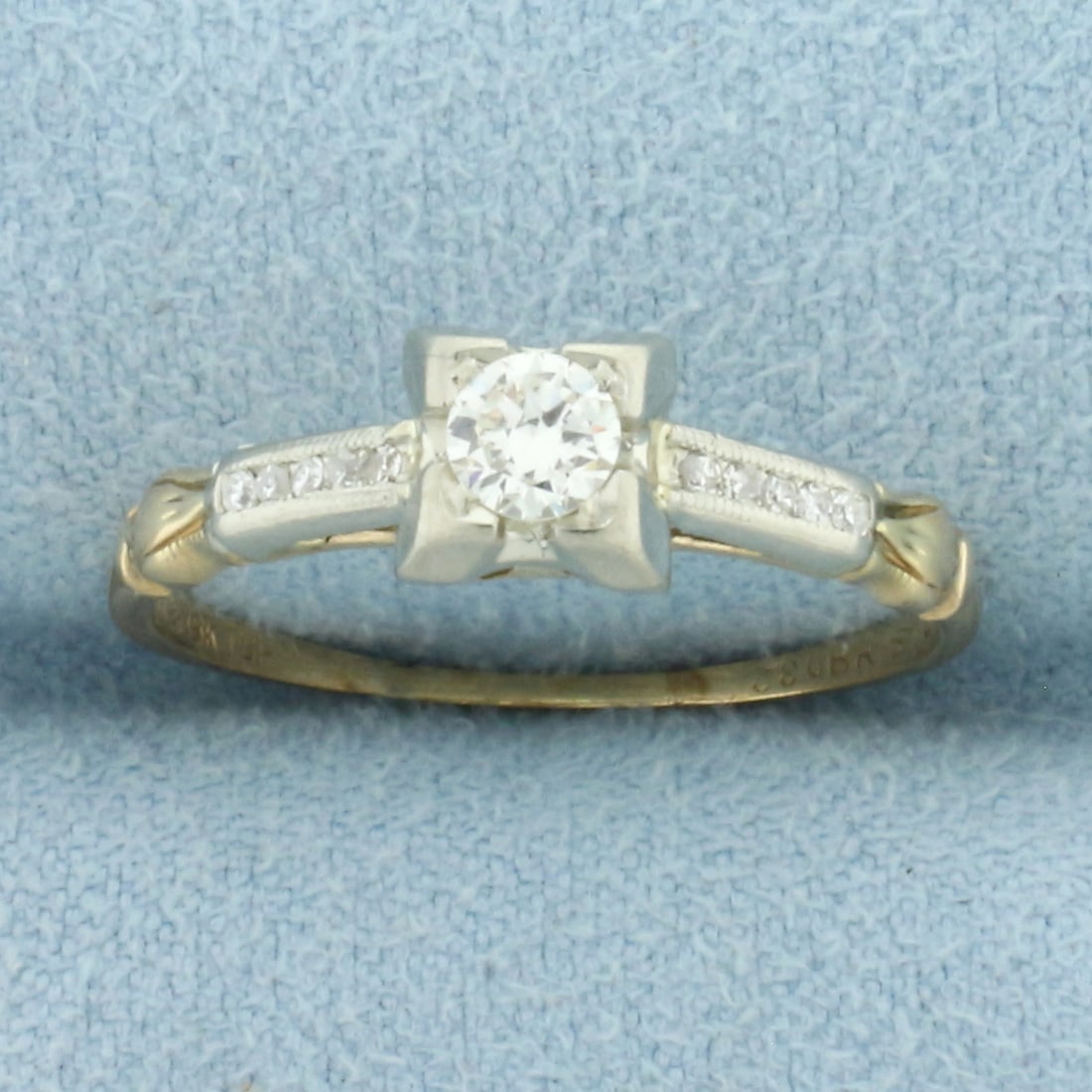 Vintage Diamond Engagement Ring in 14k Yellow Gold with 18k White Gold Top