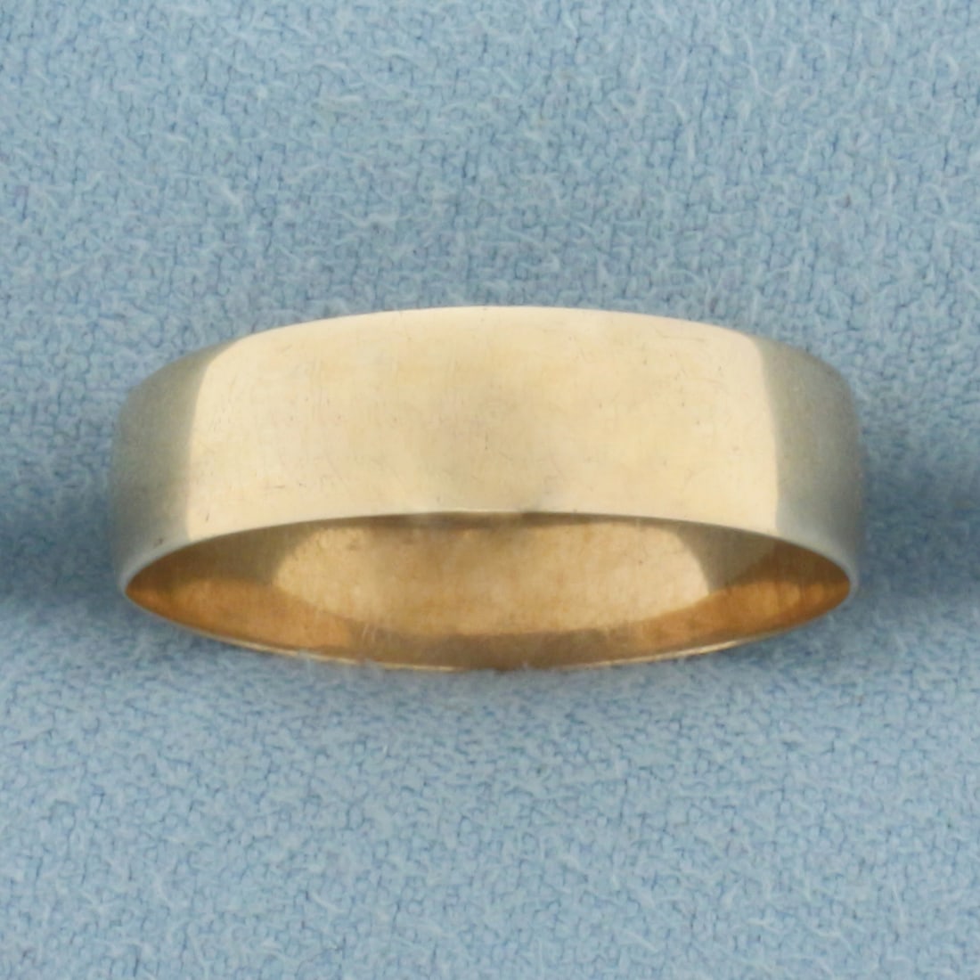Mens 5.5mm Wedding Band Ring in 14k Yellow Gold