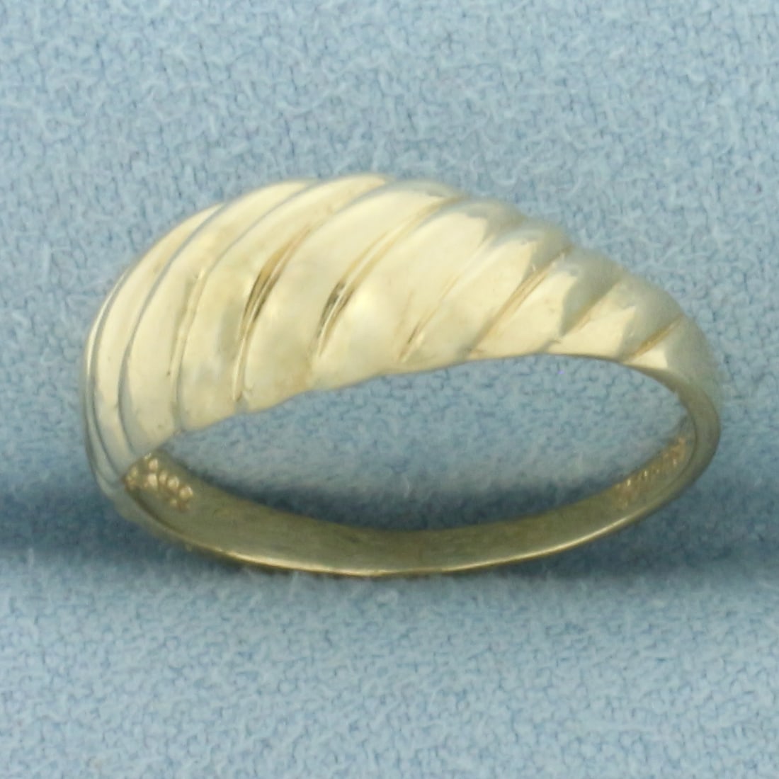 Shrimp Ring in 10k Yellow Gold - 2