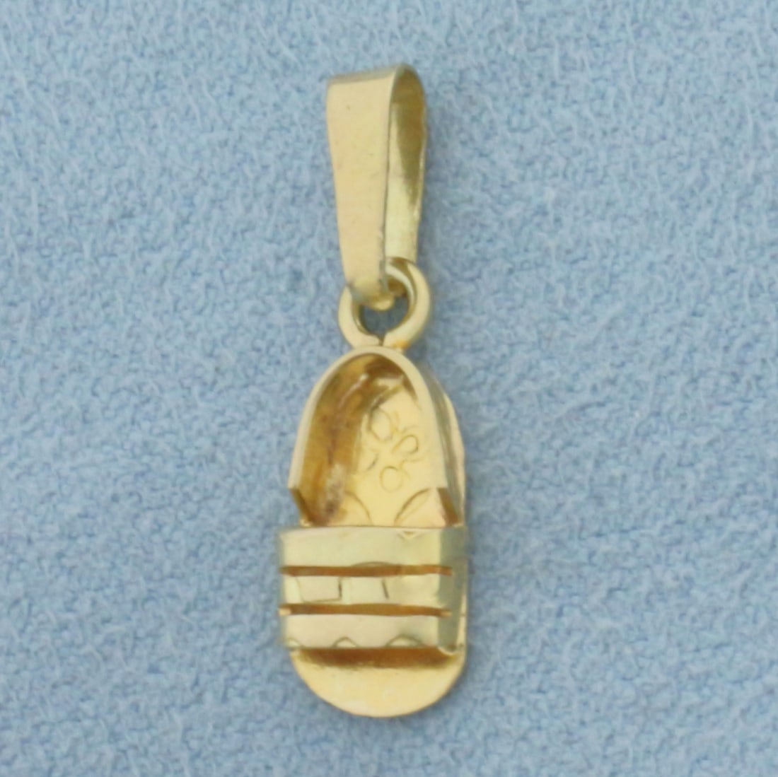 Sandal Pendant or Charm in 14k Yellow Gold