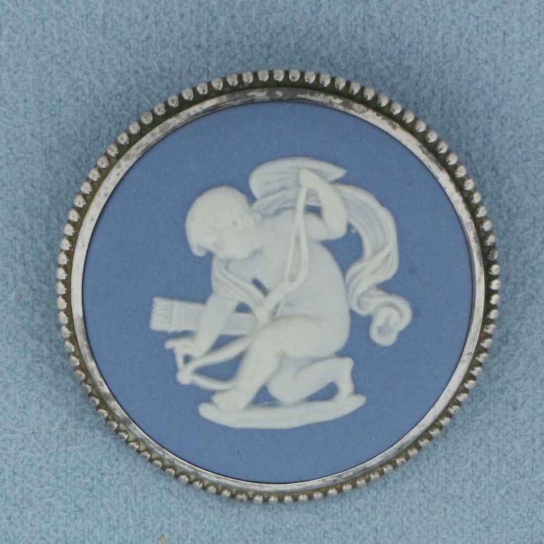 Wedgewood Signed Cameo Brooch Pin in Sterling Silver (1 of 2)