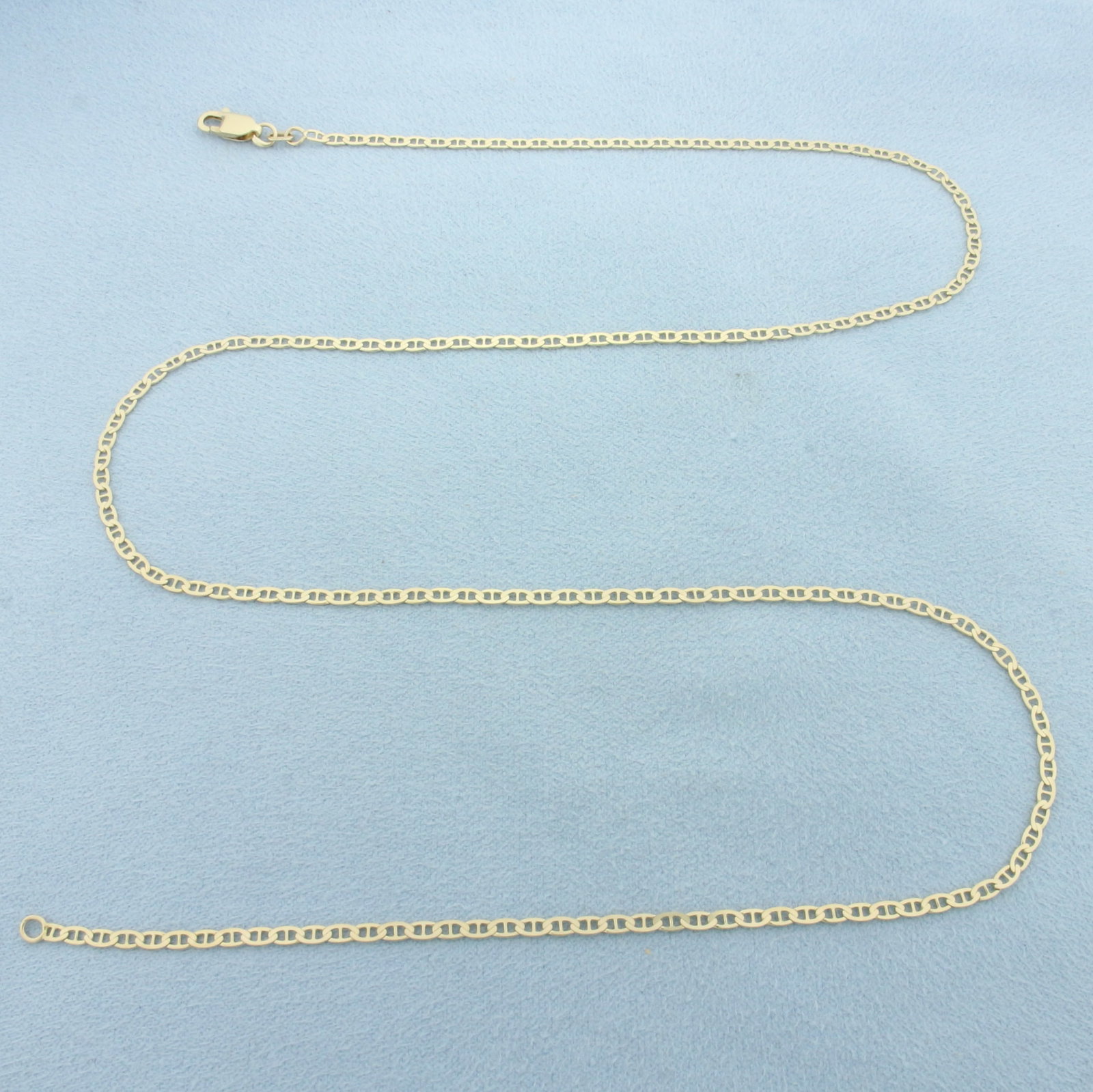 20 Inch Anchor Mariner Link Chain Necklace in 14k Yellow Gold: In 14k Yellow Gold. 20 inches long. 2.1mm wide. Italian made. Lobster clasp. 3.3g.