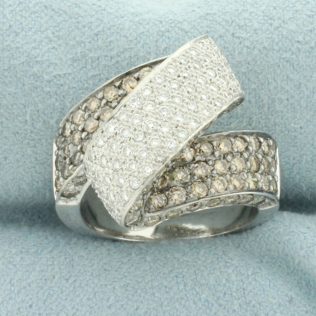 Chocolate and White Diamond Zigzag Ring in 14k White Gold: In 14k white gold. Contains ninety high quality chocolate diamonds, 1.5ct TW, with warm color and excellent clarity. Also contains eighty high quality "white" diamonds, 1ct TW, VS clarity/F color. Siz