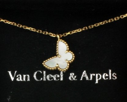 Van Cleef & Arpels VCA 18K Yellow Gold Sweet Alhambra: Lovely Van Cleef & Arpels VCA 18K Yellow Gold Sweet Alhambra Butterfly MOP Necklace marked VCA and measures 17" long. 2.8g
