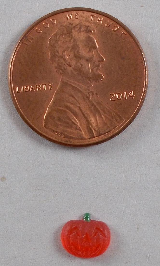 Very small Luminescent Glass Jack-O-Lantern Cabochon: New old stock