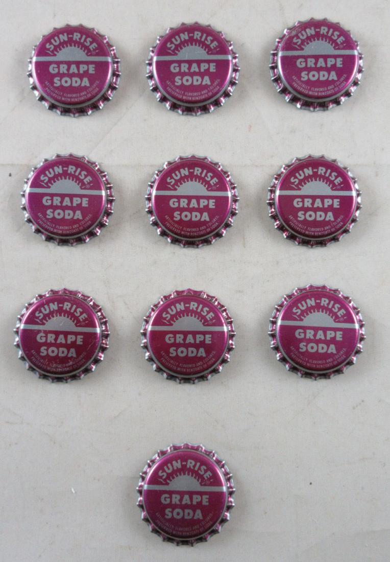 Lot of 10 Vintage Sun-rise Grape Soda plastic lined: Unused,and in nice condition. Found at the Bottling plant in Marshall, MN and marked as such around the rim.
