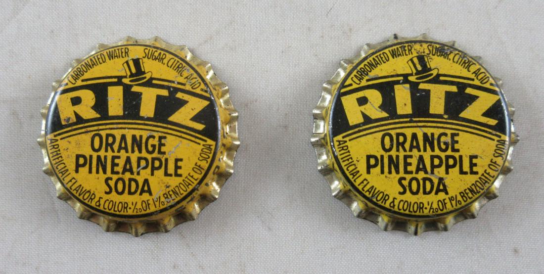 Ritz Orange Pineapple Cork Lined Bottle Cap. c.1940's (1 of 2)