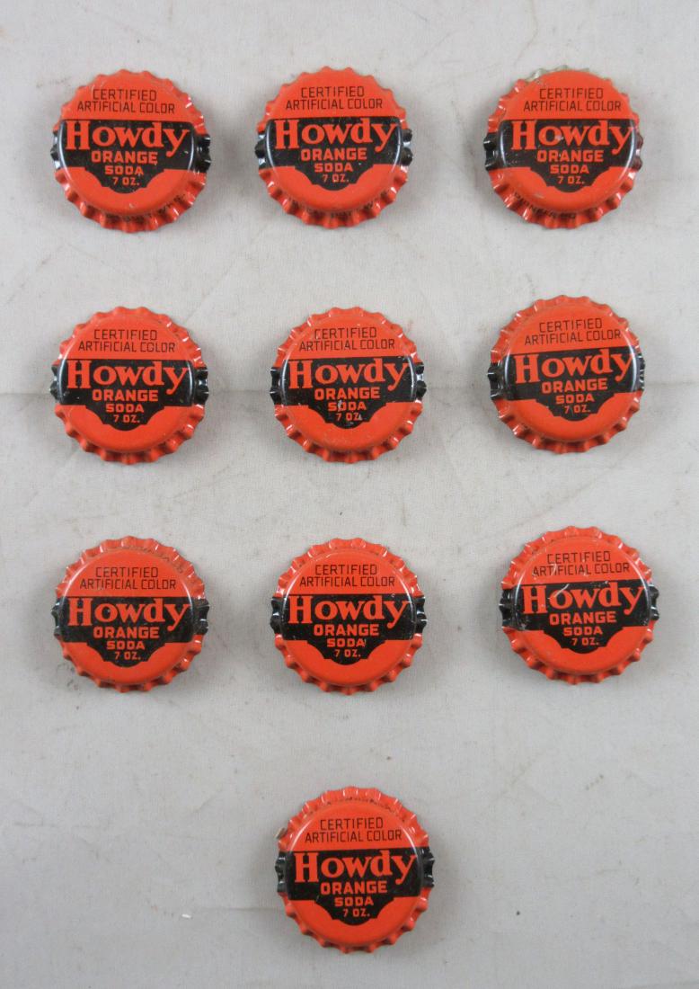 Lot of 10 Vintage cork lined Howdy soda bottle caps. (1 of 2)
