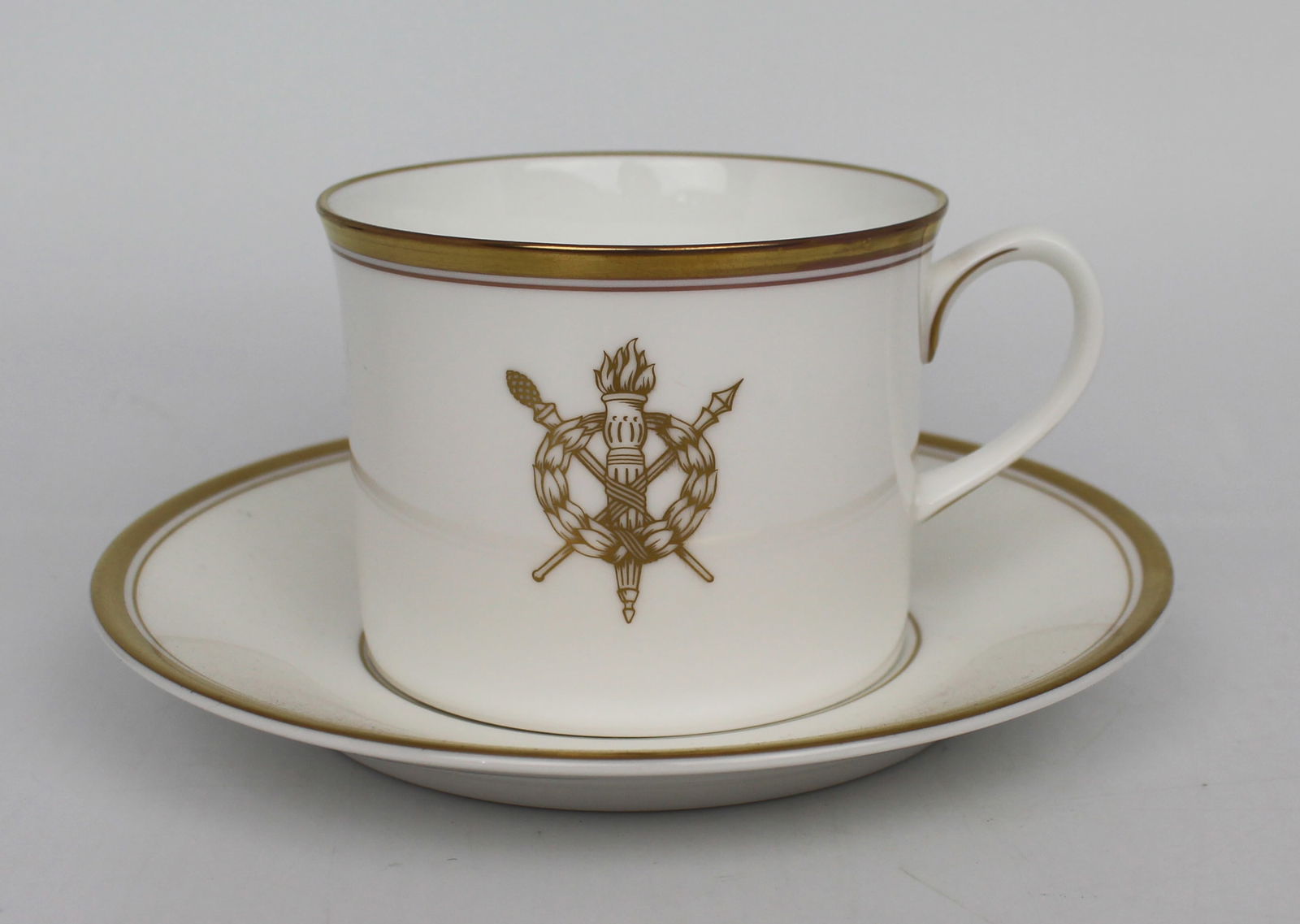Royal Worcester Commemorative Tea Cup & Saucer Retailed By Harrods: Title: Royal Worcester Commemorative Tea Cup & Saucer Retailed by Harrods Description: Royal Worcester Commemorative Tea Cup & Saucer Retailed by Harrods Royal Worcester.