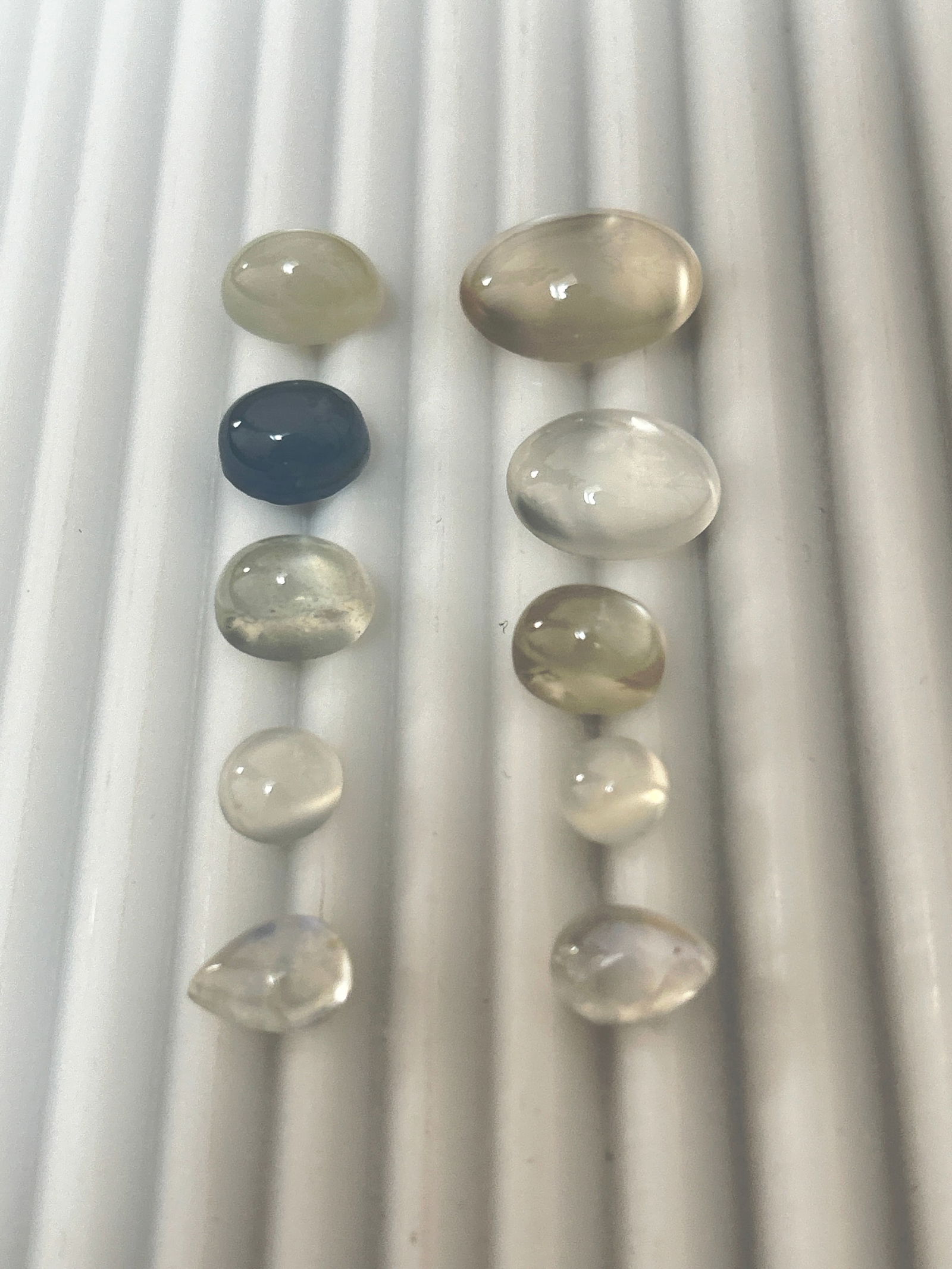 44.10ct Natural Moonstone (1 of 8)