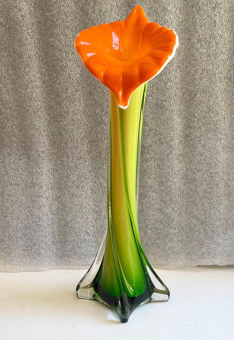 Vintage Glass Orchid Lily Vase (1 of 9)
