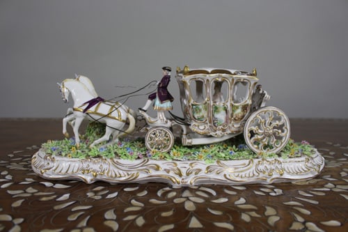 Shannon By Godinger Crystal Cinderella Horse & Carriage Sculpture