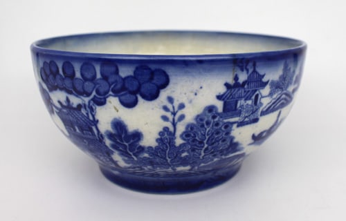 Semi China Blue & White Bowl (1 of 4)
