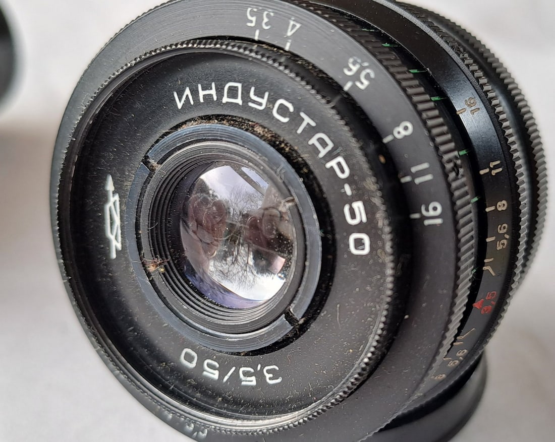 Vintage Leica IIf Rangefinder Camera c1950s With Two Lenses, Filters, Case, Etc. - 12