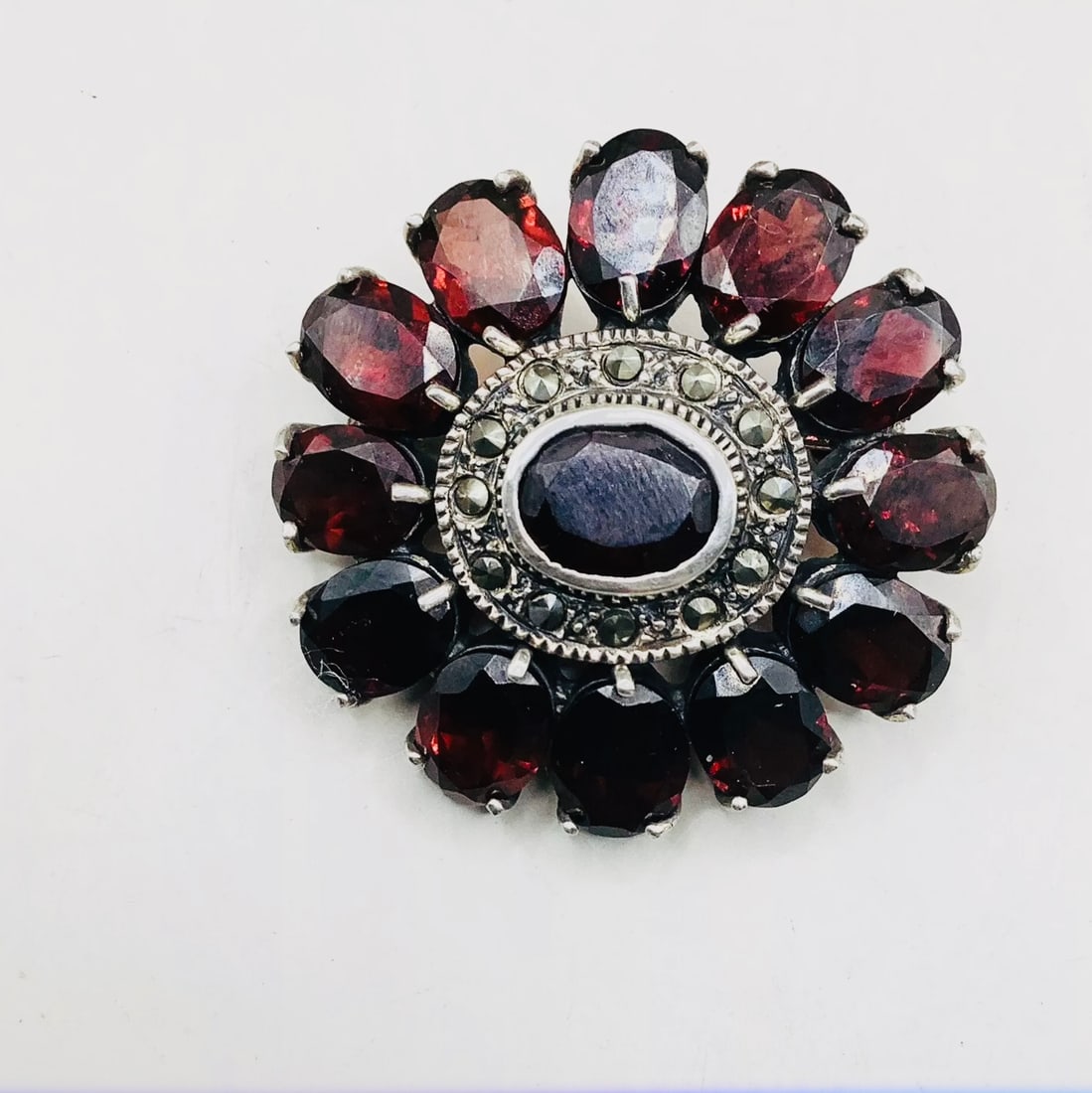 Large Antique Sterling Silver Red Wine Almandine Garnet Brooch/Pendant - 2