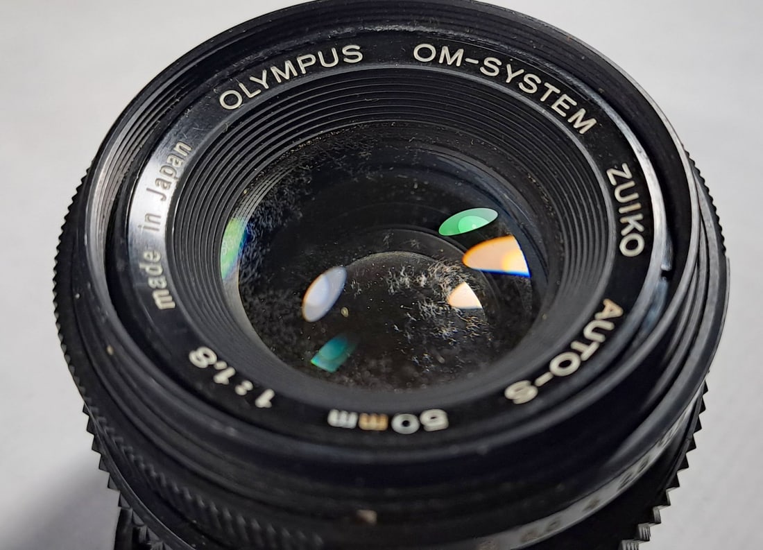 Olympus Zuiko 50mm f/1.8 + Hanimex Telephoto Zoom + Minolta AF 2× Teleplus MC7 - 10