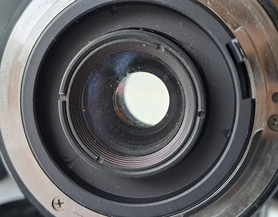 Olympus Zuiko 50mm f/1.8 + Hanimex Telephoto Zoom + Minolta AF 2× Teleplus MC7 - 6