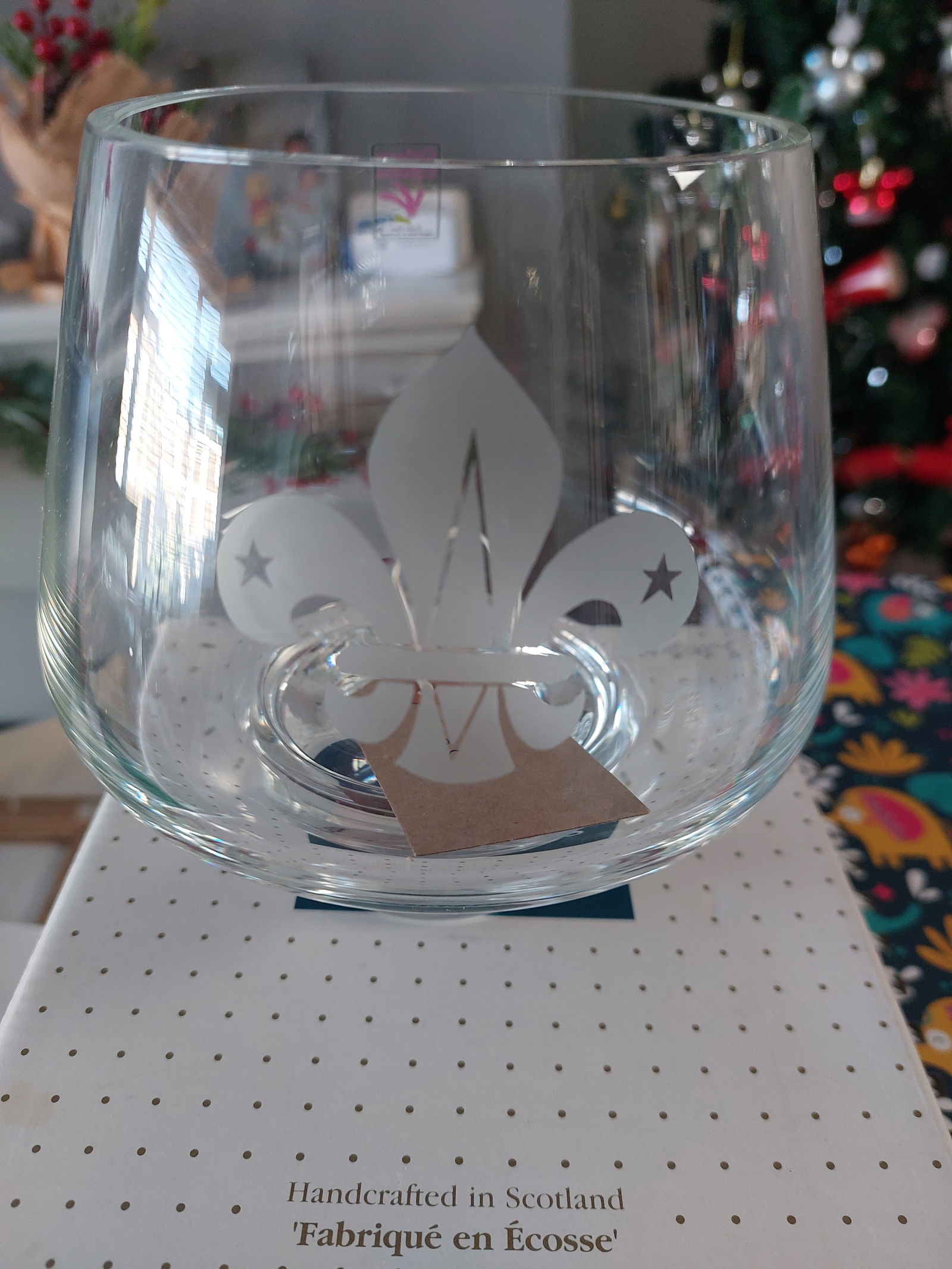 Scouting Vase: Title: Scouting Vase Description: Scouting vase Good condition Condition: Used Delivery option: Collection & Delivery Location: ME13 Category: Collectables