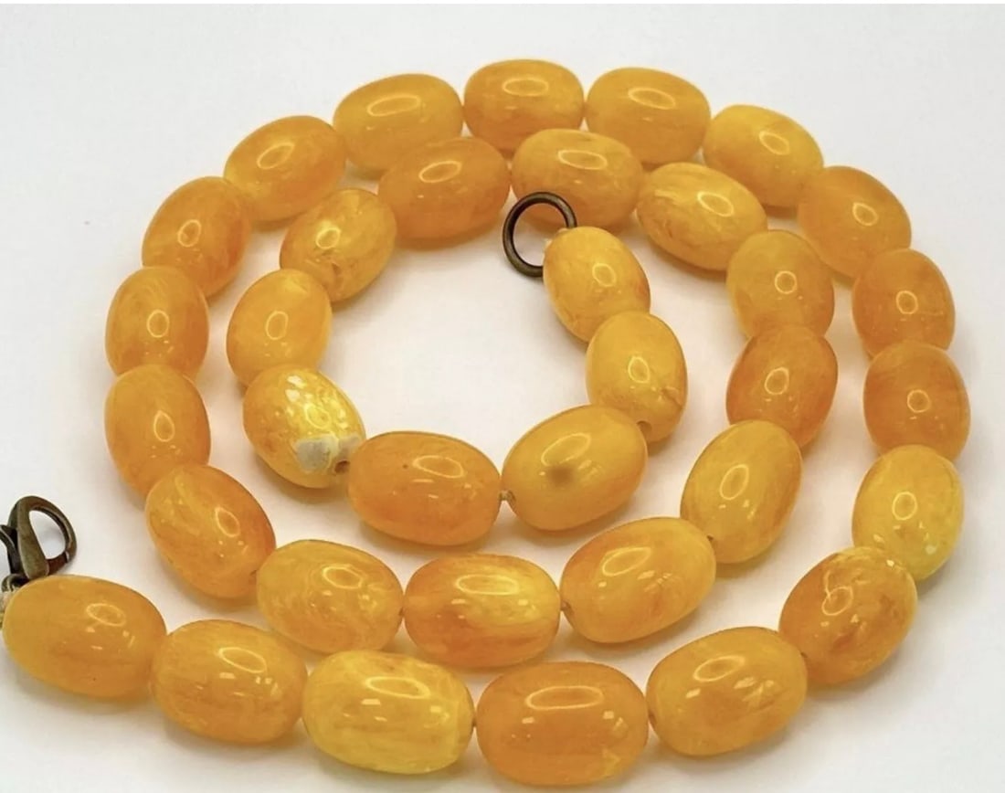 Vintage Egg Yoke Coloured Pine Resin Necklace and Earring Bead Set - 2